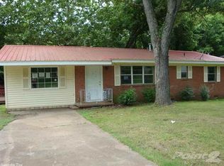 808 Jackson St, Judsonia, AR 72081
