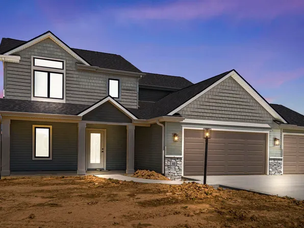 40 Kodak Ln, Angola, IN 46703