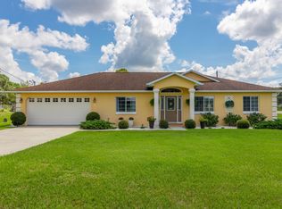 2 Bahia Pass Ln, Ocala, FL 34472