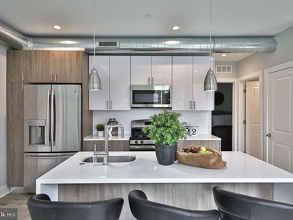 3rd image of 1540 Ridge 42 Ave