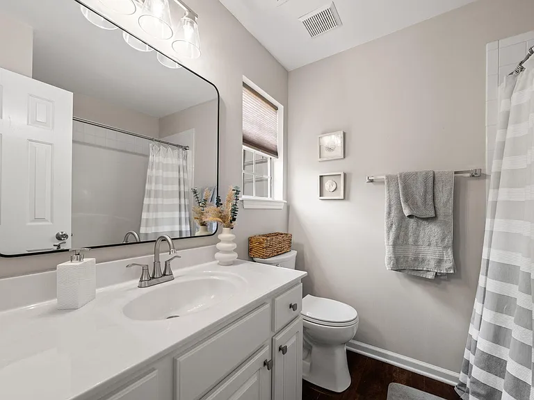 4323 Pine Springs Ct — Photo 23