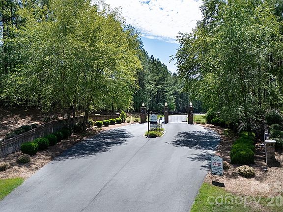 5th image of 168 Plantation Way