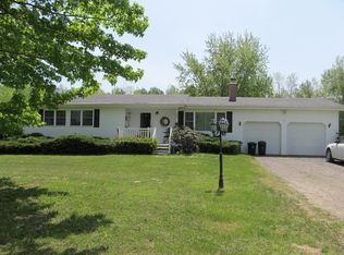 320 E Sun Oil Rd, Gladwin, MI 48624