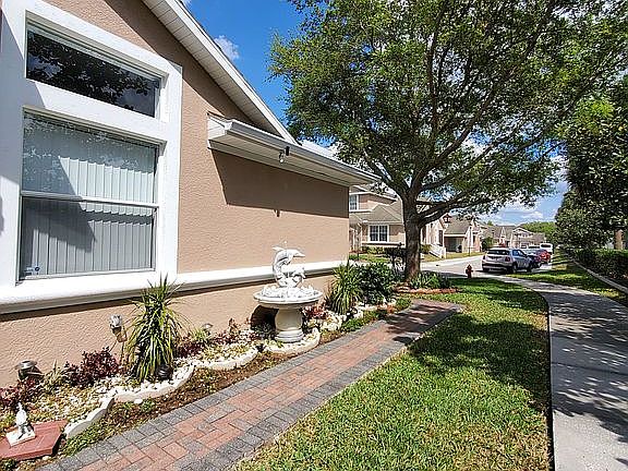 4th image of 1404 Summergate Dr