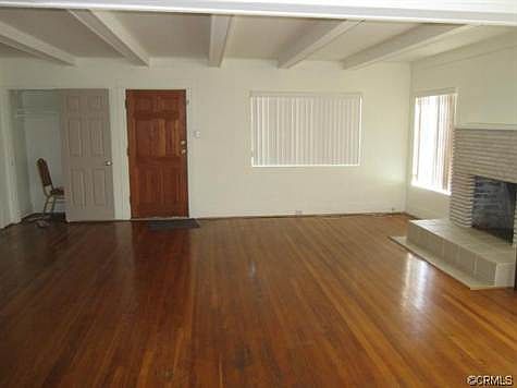 3rd image of 1621 S Atlantic Blvd