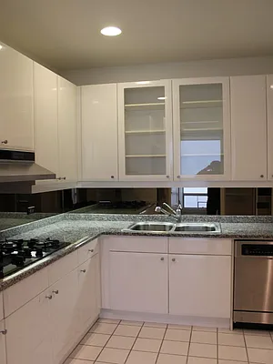 Sold by Sotheby's International Realty | media 3