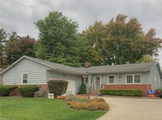 6223 Ranchview Dr, Independence, OH 44131