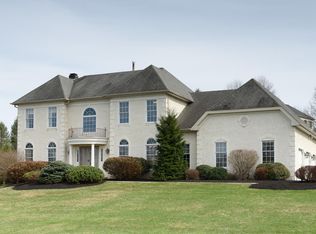201 Liberty Bell Cir, Downingtown, PA 19335