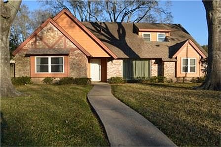 1st image of 2615 W Pebble Beach Dr