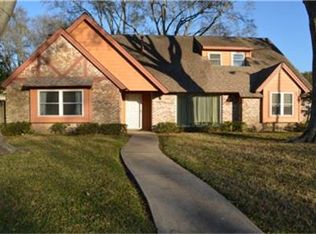 2615 W Pebble Beach Dr, Missouri City, TX 77459