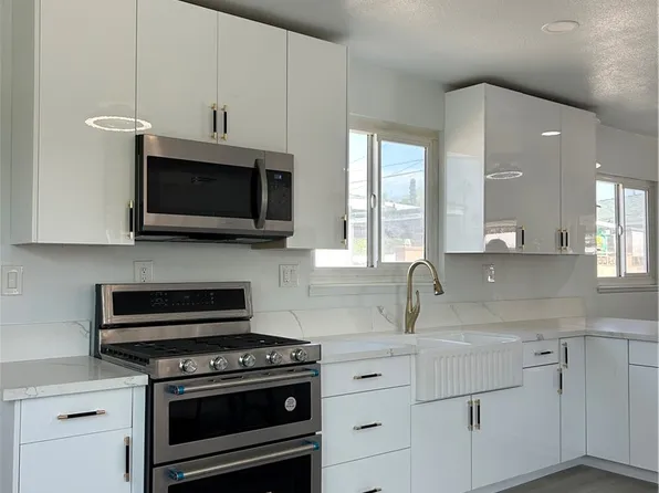 11428 Glenoaks Blvd, Pacoima, CA 91331
