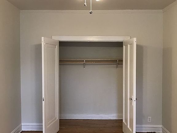 3rd image of 1858 N Kedzie Ave #3207-1