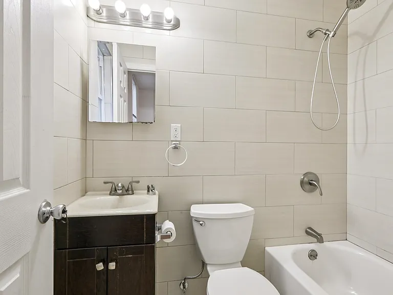 66 Chestnut Ave #1 — Photo 30