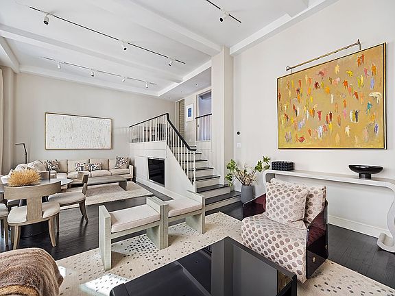 3rd image of 169 E 78th St APT 7C