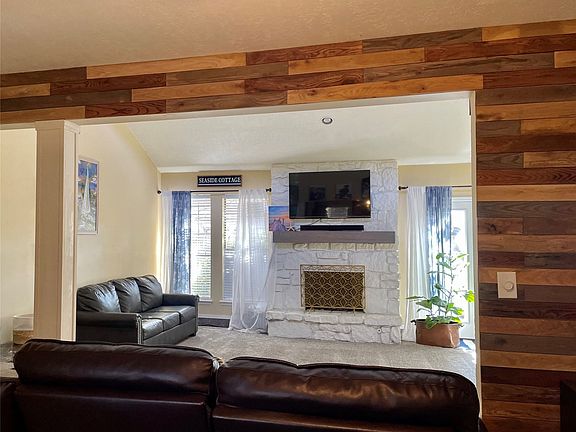 5th image of 3762 E 81st Pl