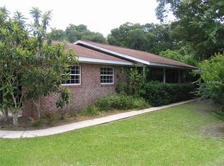 1571 W Beresford Ave, Deland, FL 32720