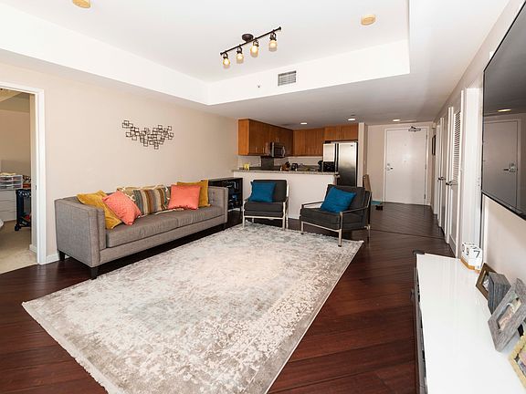 2nd image of 875 G St Unit 303