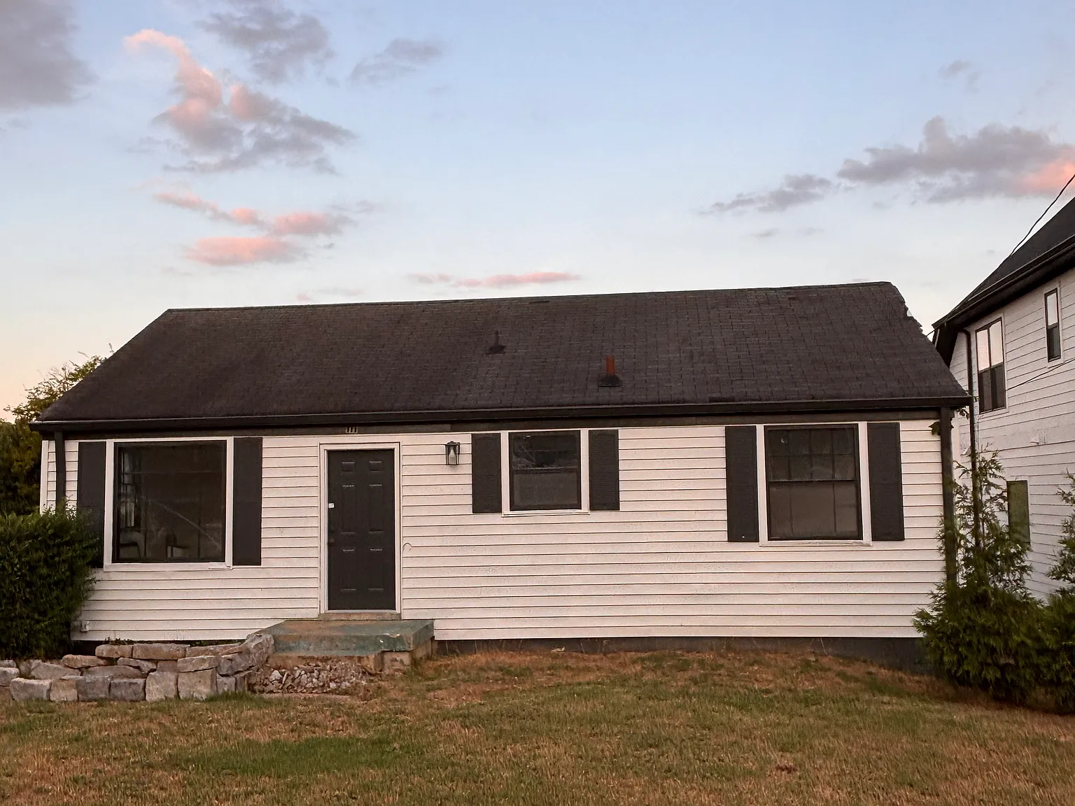 2 bed, 912 sqft, $2,000 — Photo 3