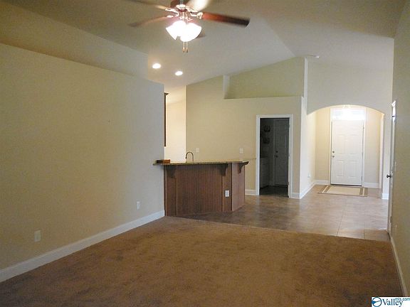 3rd image of 7402 S Catawba Cir NW