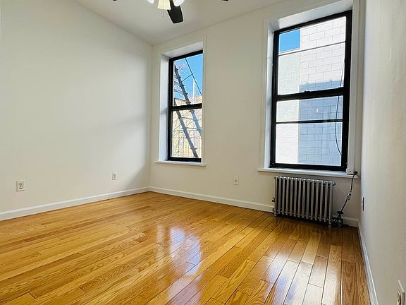 3rd image of 46 Avenue B APT 13