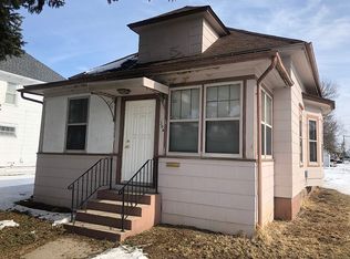 506 7th St NE, Austin, MN 55912