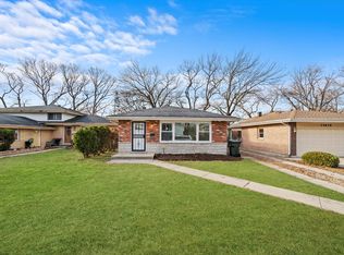 14822 Dobson Ave, Dolton, IL 60419