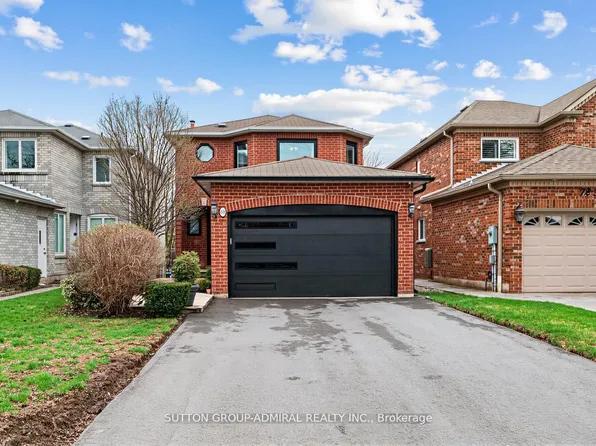68 Redondo Dr, Vaughan, ON L4J 7S6