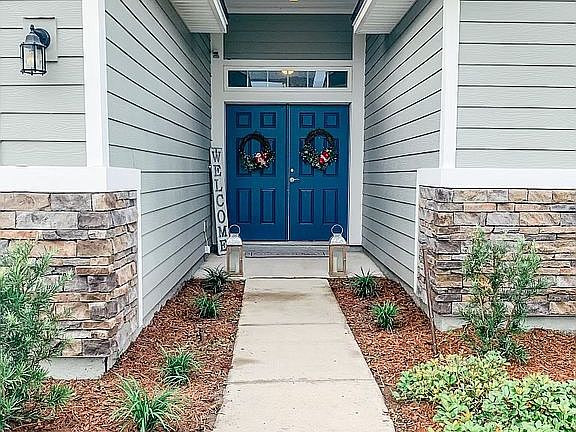 2nd image of 97199 Harbor Concourse Cir