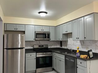 630 N Lincoln Ave, Addison, IL 60101