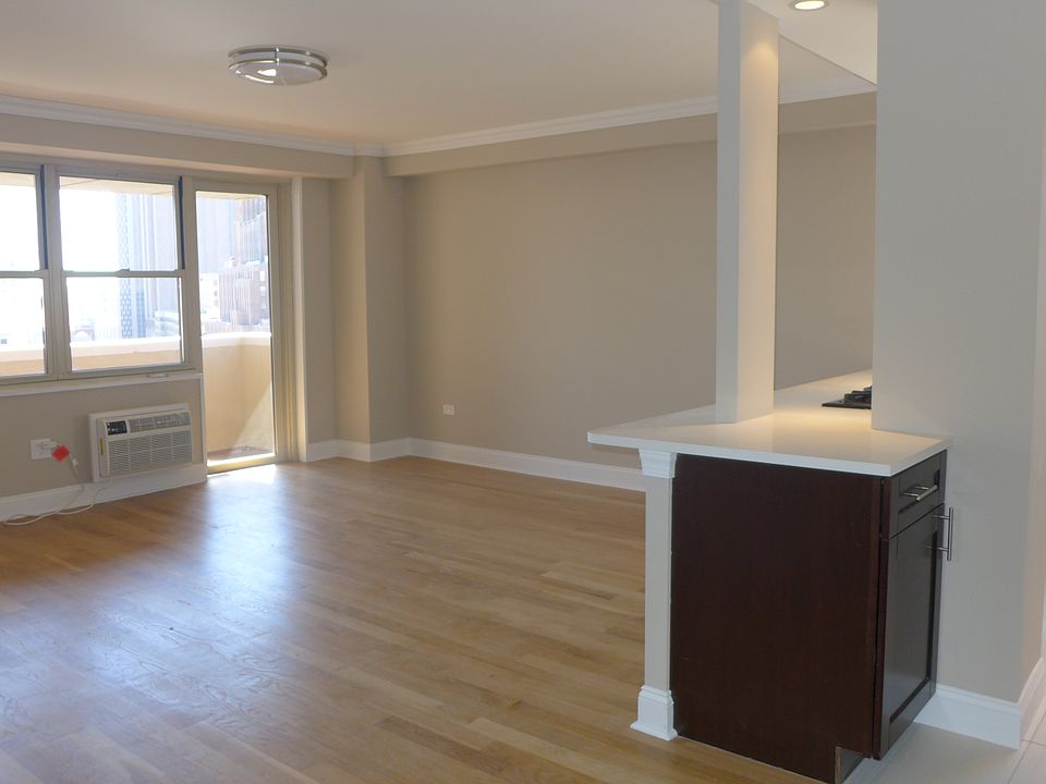 1st image of 80 N Moore St APT 28K