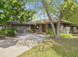 3204 N Wildan Ave, Springfield, MO 65803