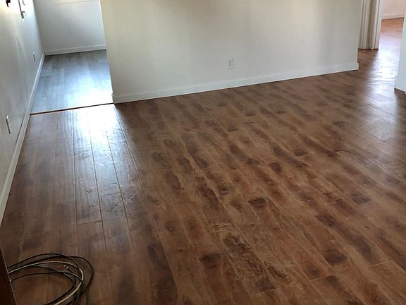 4th image of 2123 Nightingale Ave APT 4