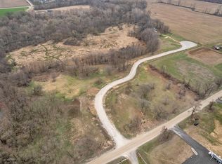 1054 Overlook Ct, Saline, MI 48176