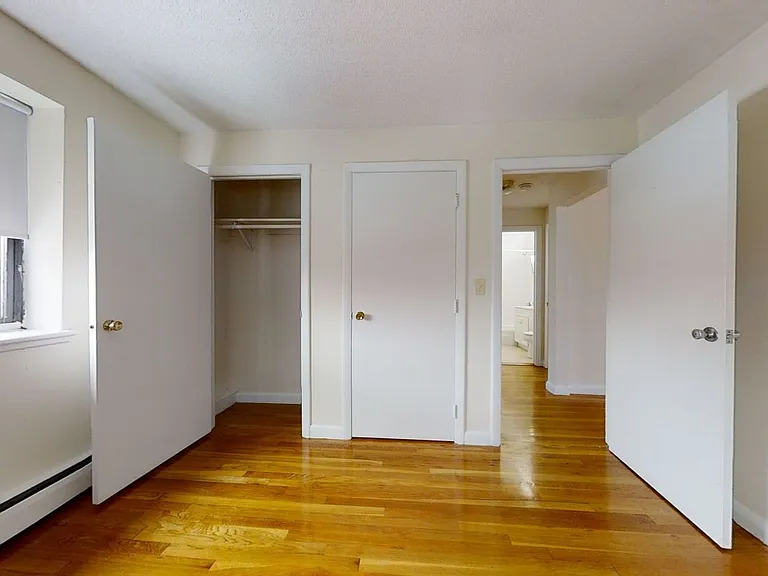 118 Dustin St #4 — Photo 6