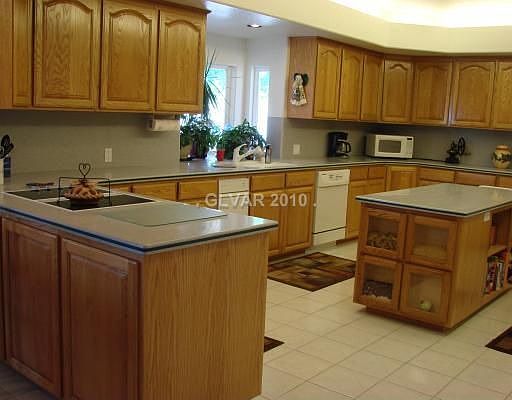 3rd image of 8355 W Torino Ave