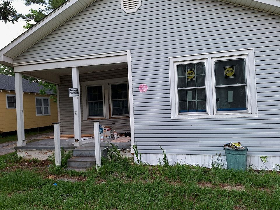 2nd image of 713 Glenwood St