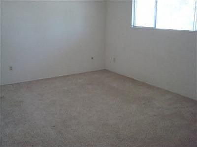 5th image of 8621 La Riviera Dr APT A