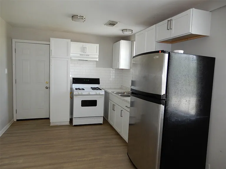 3804 Lelia St #A — Photo 7