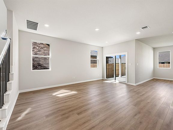 5th image of 1036 Sienna Bear Rd