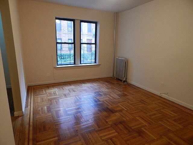 2nd image of 1478 Walton Ave APT 5C