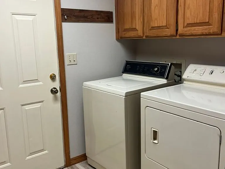 1 Curry Ln — Photo 8