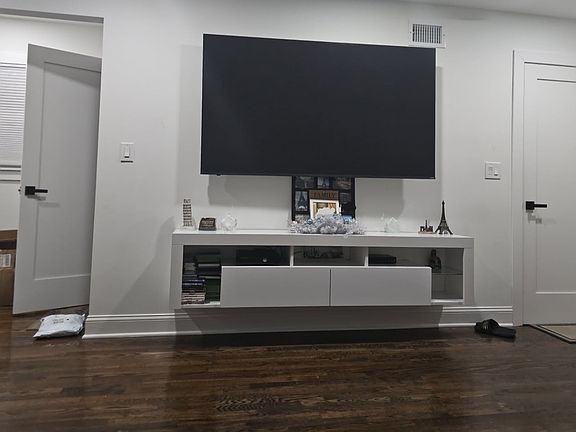 2nd image of 9002 Columbia Ave #1