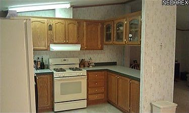 2nd image of 19 Orchard Grv