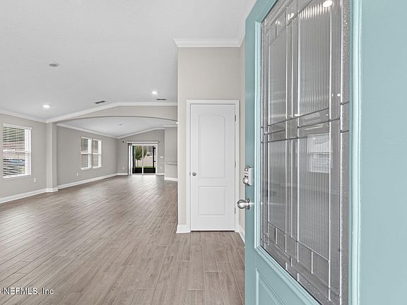 5th image of 780 NARVAREZ Avenue