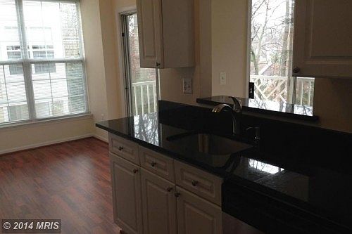 5th image of 5940 Founders Hill Dr Unit 102