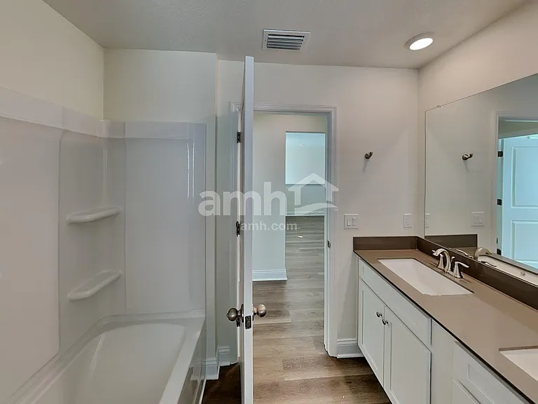 1028 Grafton Ridge Dr — Photo 22
