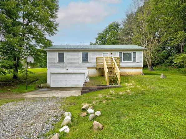 789 Brooklawn Dr, Howard, OH 43028