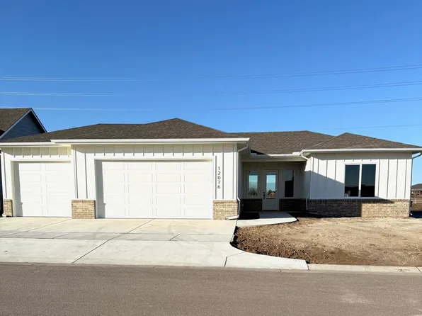 12076 E Shadowridge St, Wichita, KS 67226