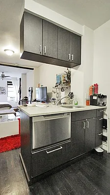 Rented by Bold New York | media 11