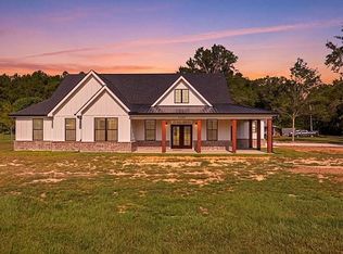 22995 Edwyna Dr, Picayune, MS 39466